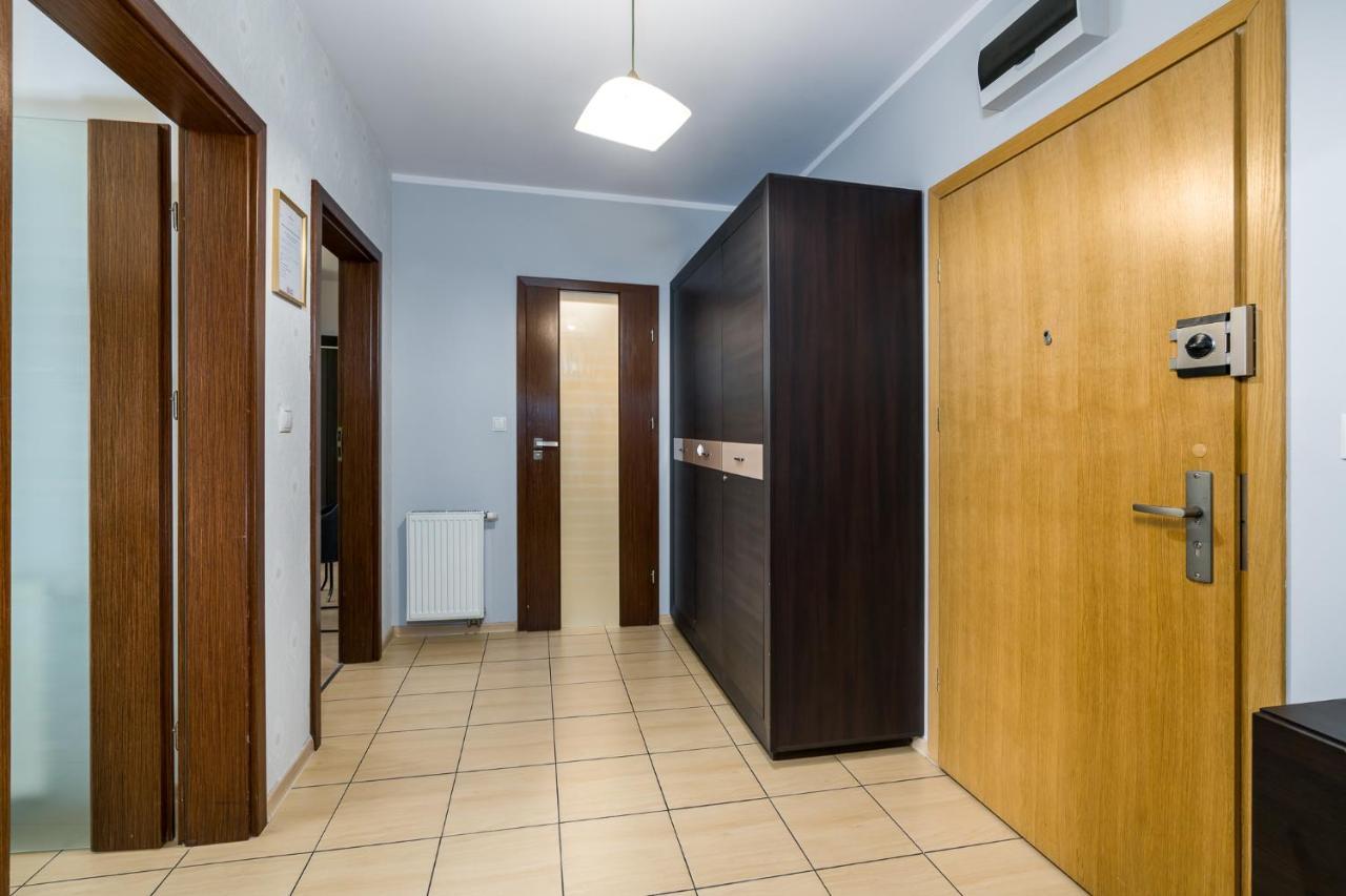 Sleepway Apartments - Garbary 95-112A Poznan Exterior photo